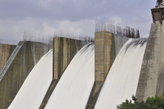 sardar sarovar dam1.jpg